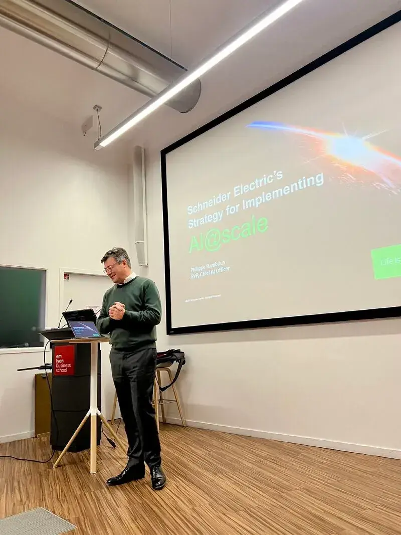 Philippe Rambach "AI @ Scale" at emlyon - event photo