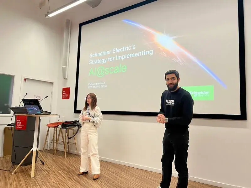 Philippe Rambach "AI @ Scale" at emlyon - photo 2 of 2
